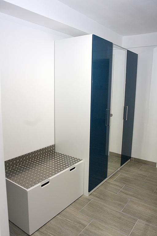 Business + Life Apartment Ferienwohnung Ransbach-Baumbach エクステリア 写真